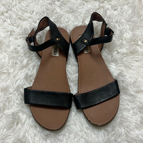 STEVE MADDEN Dina Flat Sandals - Black - Picture 1 of 4